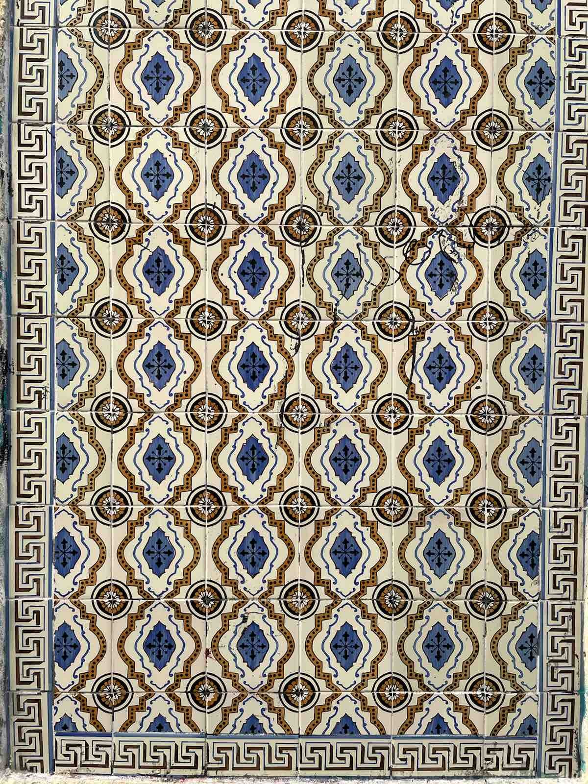 Το παραδοσιακό πλακίδιο azulejos