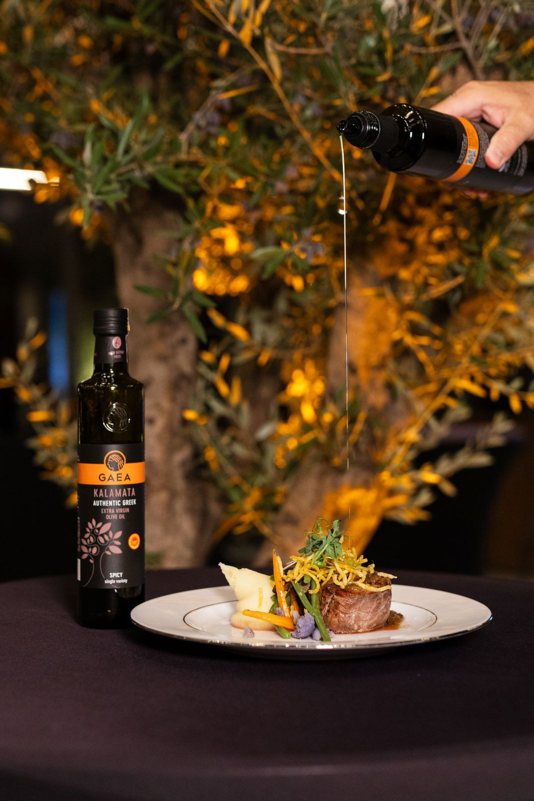 Beef fillet cooked with GAEA Kalamata EVOO