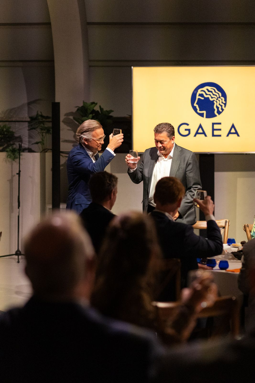 Patrick Tomasik and Thomas Brinkmann