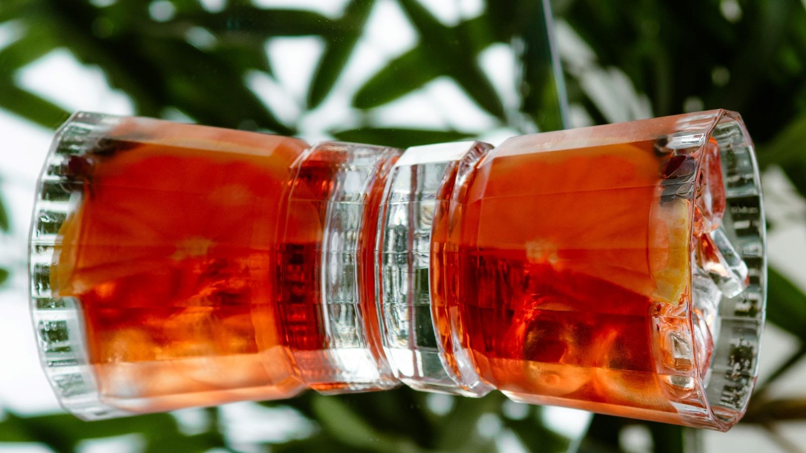 NEGRONI THE BITTERSWEET SYMPHONY NEGRONI THE BITTERSWEET SYMPHONY