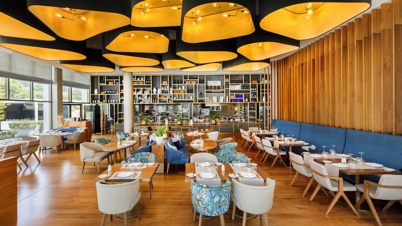 SALONIKA RESTAURANT
